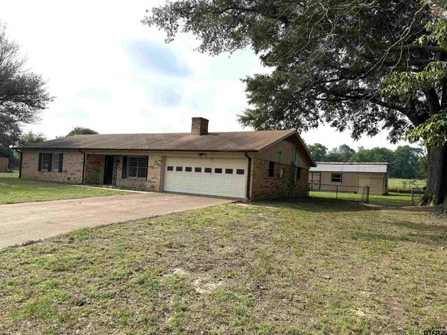 13675 Maple Dr., Tyler, TX 75709