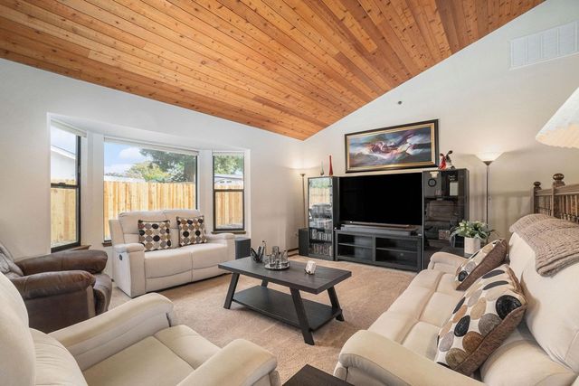 3622 Delancey Ln, Concord, CA 94519