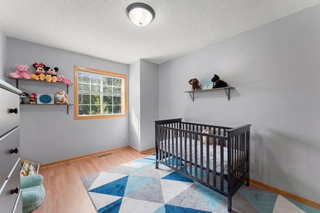 8438 Copperfield Way 78, Inver Grove Heights, MN 55076