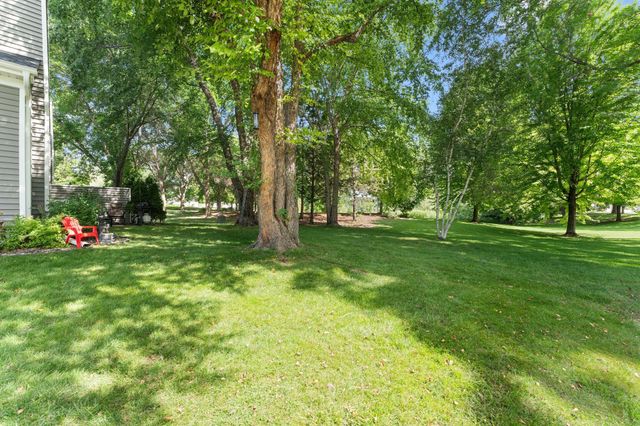 8438 Copperfield Way 78, Inver Grove Heights, MN 55076
