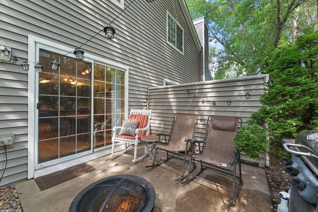 8438 Copperfield Way 78, Inver Grove Heights, MN 55076 — photo 4