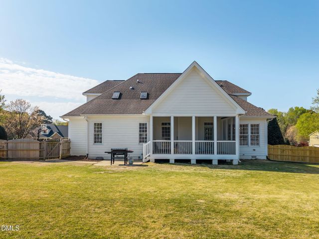 2428 Stewart Street, Fuquay Varina, NC 27526