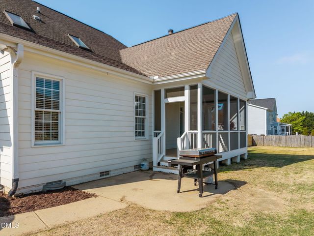 2428 Stewart Street, Fuquay Varina, NC 27526