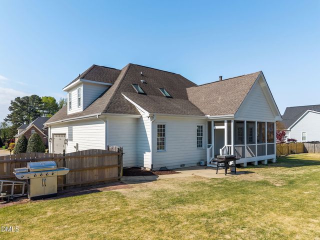 2428 Stewart Street, Fuquay Varina, NC 27526