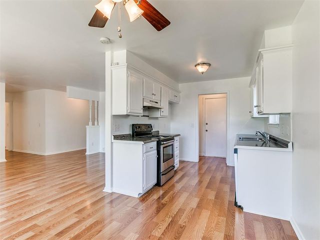 821 NW 115th Street, Oklahoma City, OK 73114
