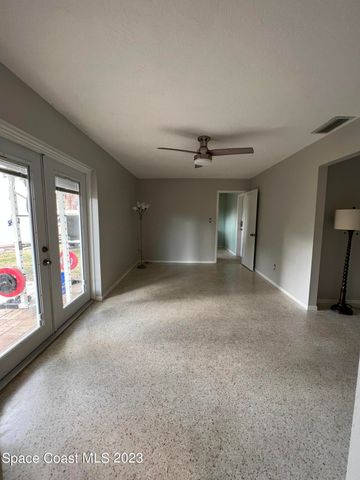 987 Kings Post Road, Rockledge, FL 32955