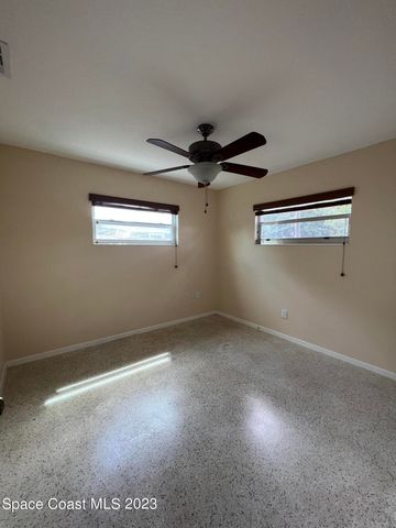 987 Kings Post Road, Rockledge, FL 32955
