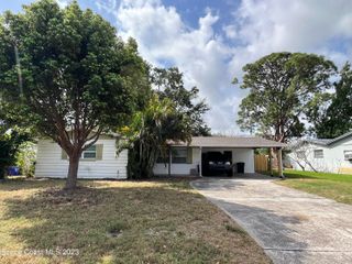 987 Kings Post Road, Rockledge, FL 32955