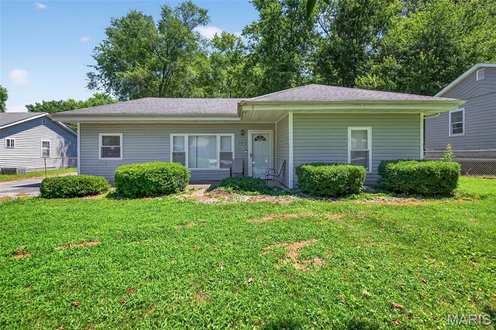 147 Frey Lane, Fairview Heights, IL 62208