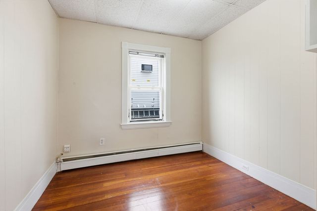 7 Nichols Ave, Watertown, MA 02472