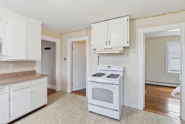 7 Nichols Ave, Watertown, MA 02472