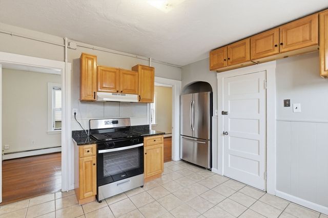 7 Nichols Ave, Watertown, MA 02472