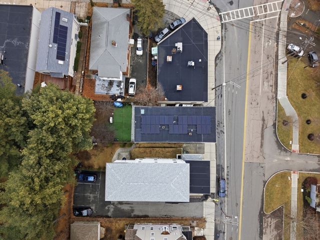 7 Nichols Ave, Watertown, MA 02472