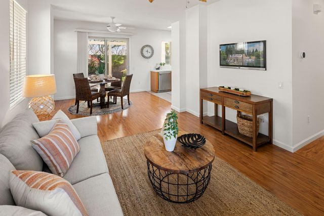 1935 Mary Rose Ln, Lincoln, CA 95648