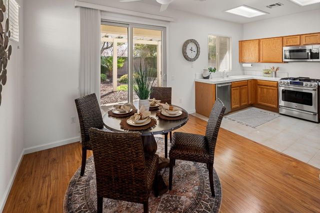 1935 Mary Rose Ln, Lincoln, CA 95648