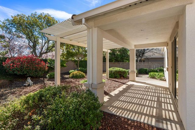 1935 Mary Rose Ln, Lincoln, CA 95648