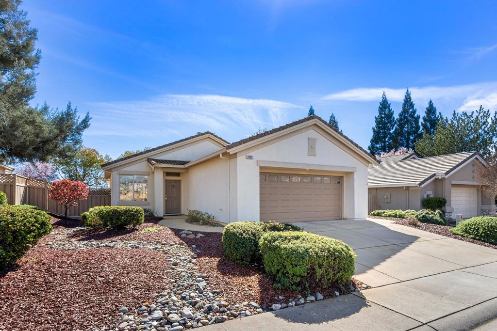 1935 Mary Rose Ln, Lincoln, CA 95648