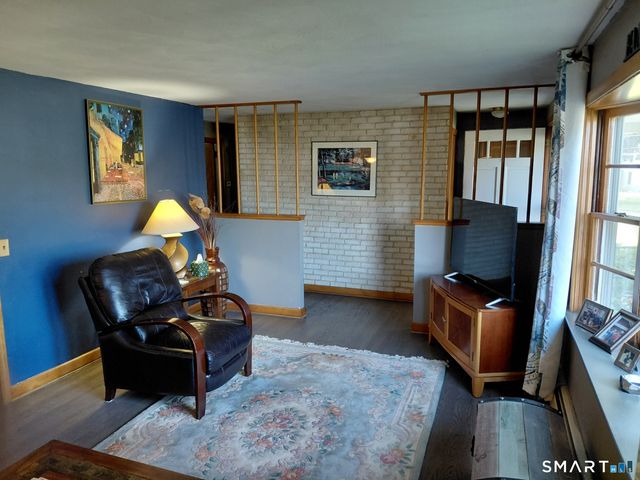 101 Brace Road, Newington, CT 06111