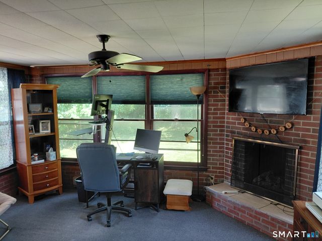 101 Brace Road, Newington, CT 06111