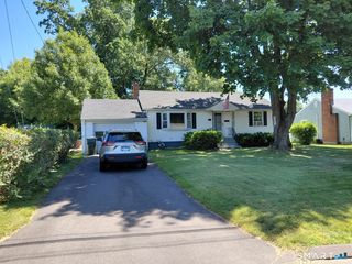 101 Brace Road, Newington, CT 06111
