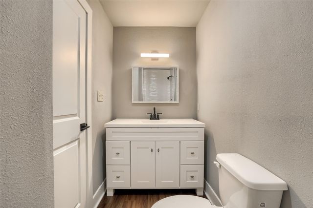 5909 Lago Vista Way D D, Lago Vista, TX 78645