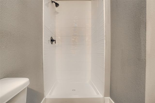 5909 Lago Vista Way D D, Lago Vista, TX 78645