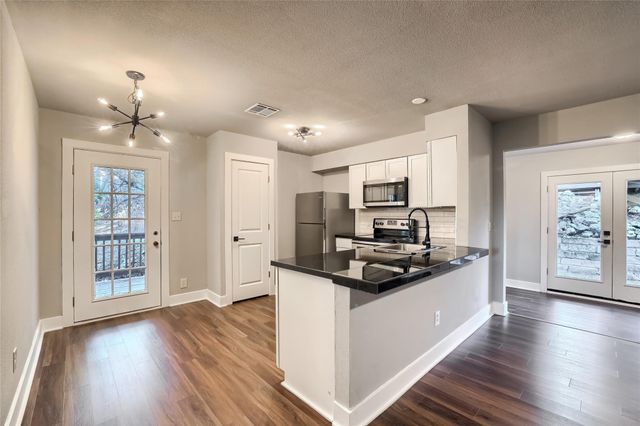 5909 Lago Vista Way D D, Lago Vista, TX 78645