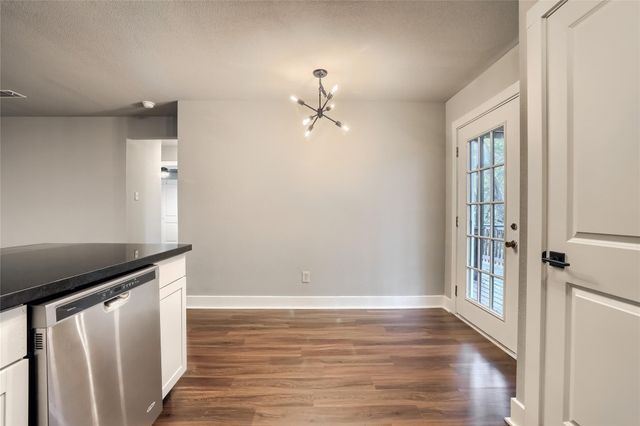 5909 Lago Vista Way D D, Lago Vista, TX 78645