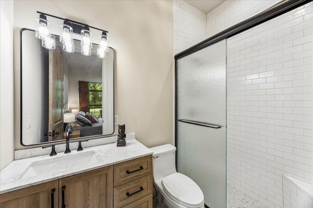 1030 Trailwood Estates Drive, Magnolia, TX 77354