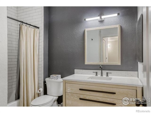 1921 Grays Peak Drive 102, Loveland, CO 80538