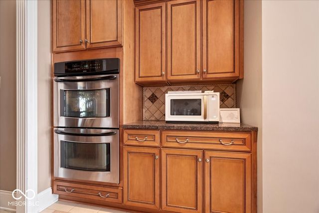 10607 Eagle Drive, Indianapolis, IN 46234