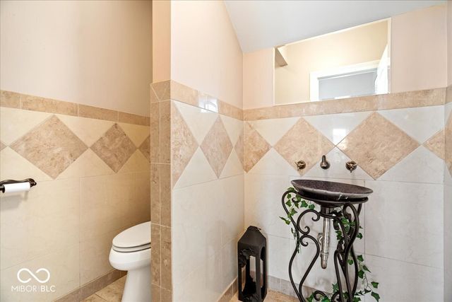 10607 Eagle Drive, Indianapolis, IN 46234