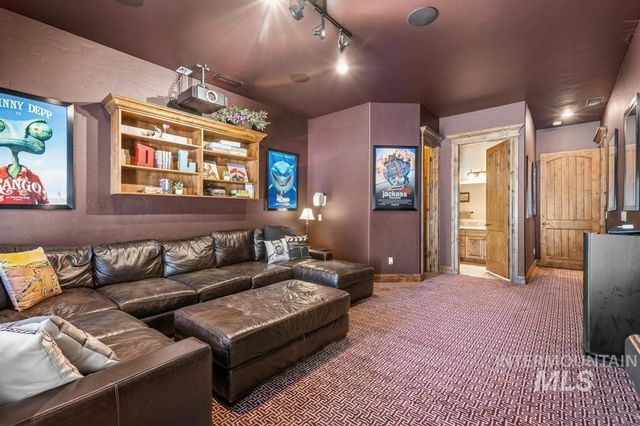 532 N White Sage Way, Eagle, ID 83616