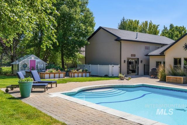 532 N White Sage Way, Eagle, ID 83616