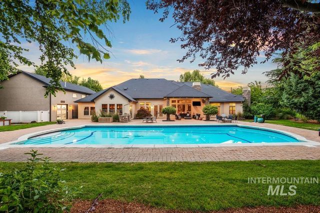 532 N White Sage Way, Eagle, ID 83616