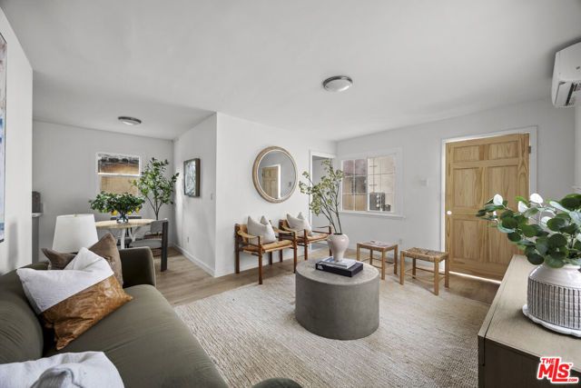 1510 W 52nd Street, Los Angeles, CA 90062