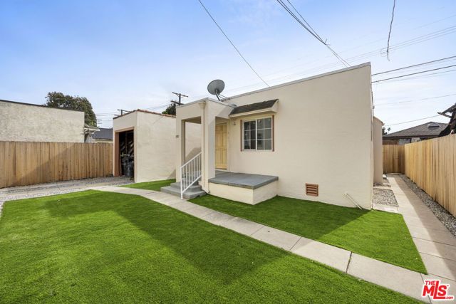 1510 W 52nd Street, Los Angeles, CA 90062