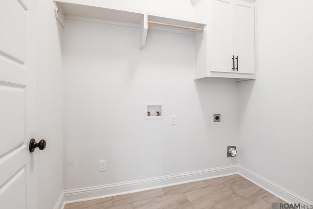 10492 Highpoint Dr, Denham Springs, LA 70706