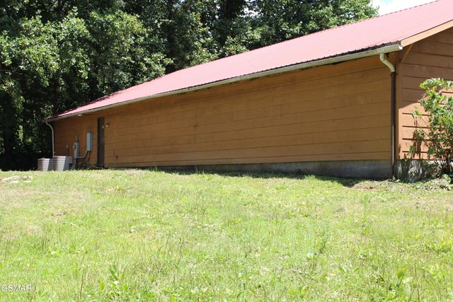 4845 Hooper Highway, Cosby, TN 37722