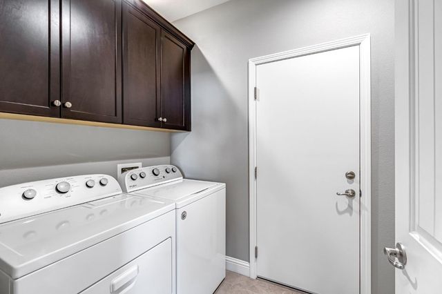 862 Bolinas Way, Madera, CA 93637