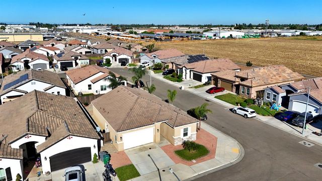 862 Bolinas Way, Madera, CA 93637