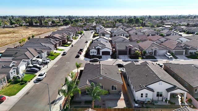 862 Bolinas Way, Madera, CA 93637