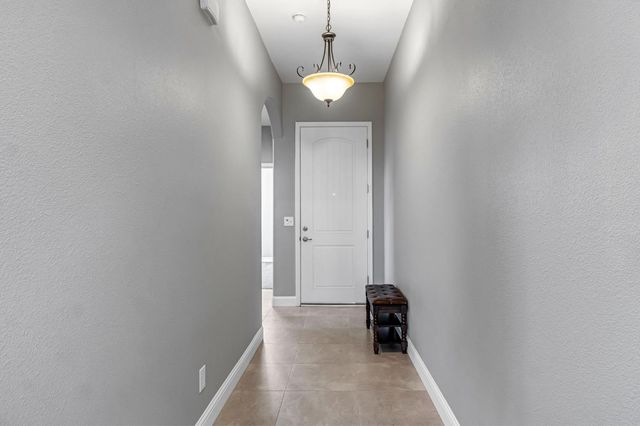 862 Bolinas Way, Madera, CA 93637