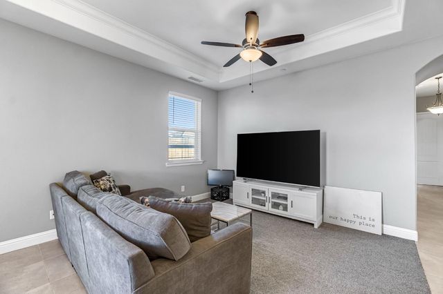 862 Bolinas Way, Madera, CA 93637