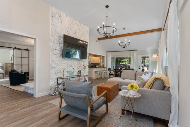 103 Deer Island Road, Mabank, TX 75156