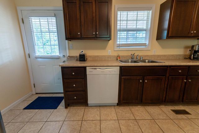 403 Aspen Drive, London, KY 40741