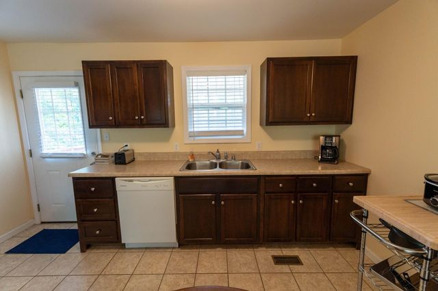 403 Aspen Drive, London, KY 40741