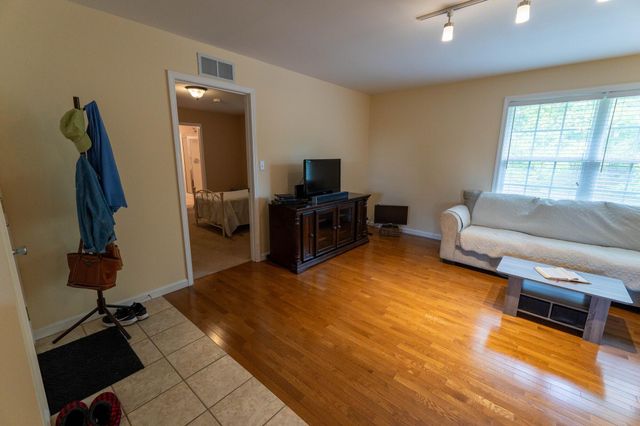 403 Aspen Drive, London, KY 40741