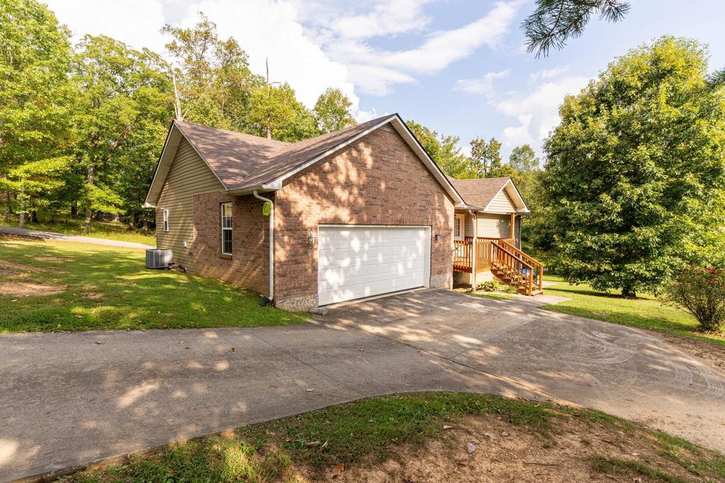 403 Aspen Drive, London, KY 40741