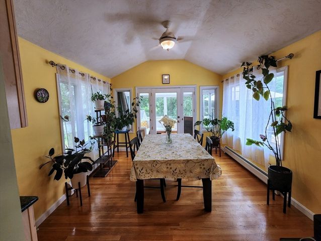 4 Amherst St, Billerica, MA 01862